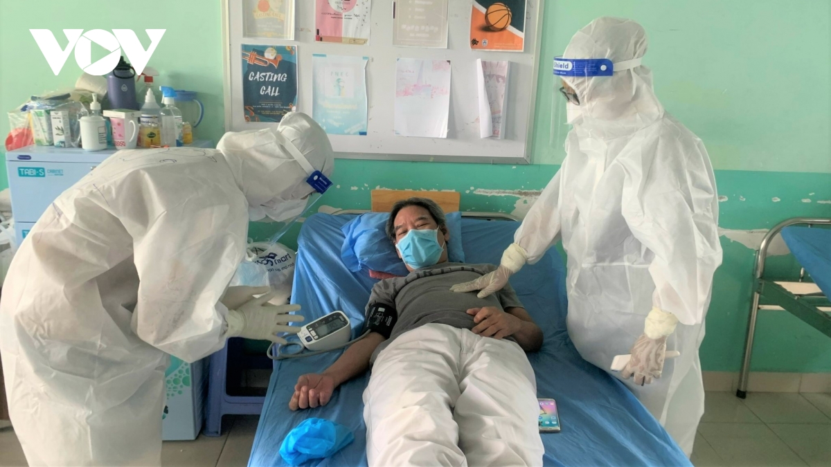 Ho Chi Minh City to dissolve field hospitals